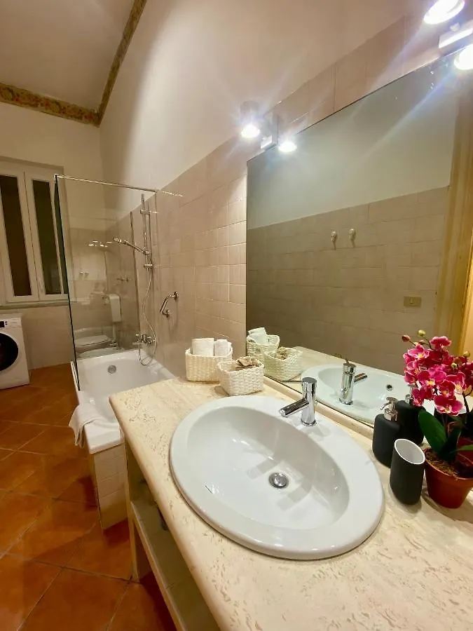 Apartament Urban Poet Retreat - Casa Di Vincenzo E Andrea 2 Palermo